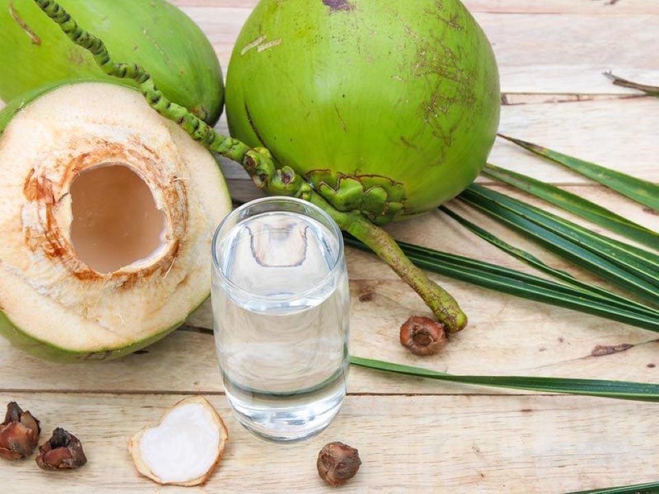 Thời điểm 'vàng' uống nước dừa giúp phát huy hết lợi ích về sức khỏe  - Ảnh 1